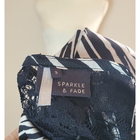 Urban Outfitters Zebra Top Small - Picture 6 of 7